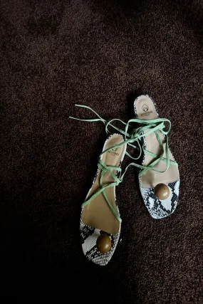 Globe Flat Sandals in Cactus