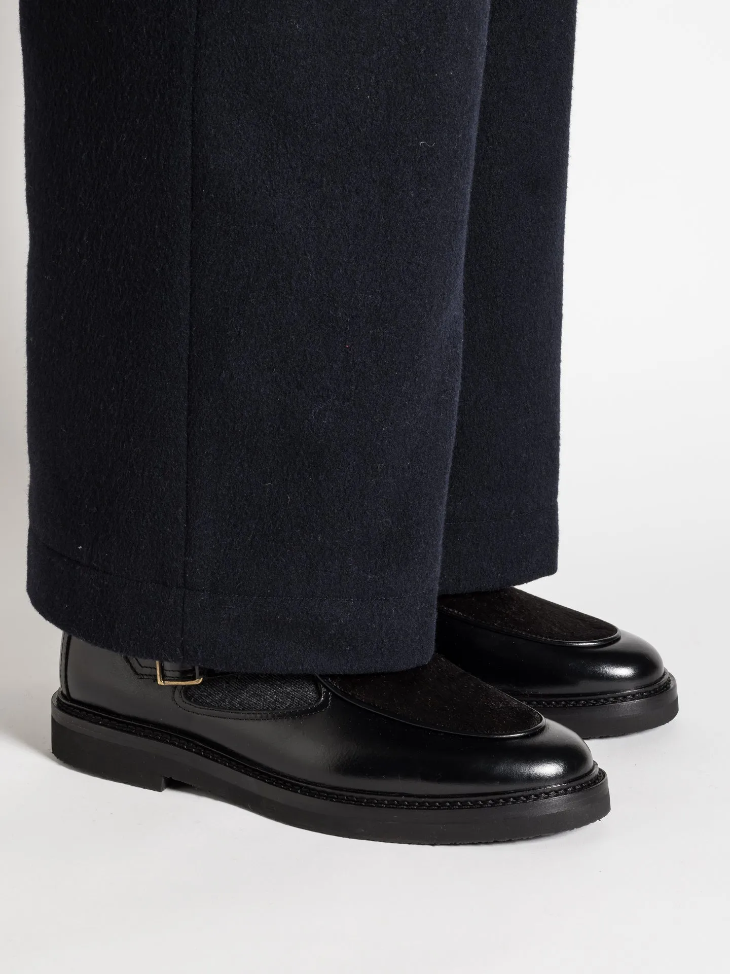 JO HAIRY CALF BLACK