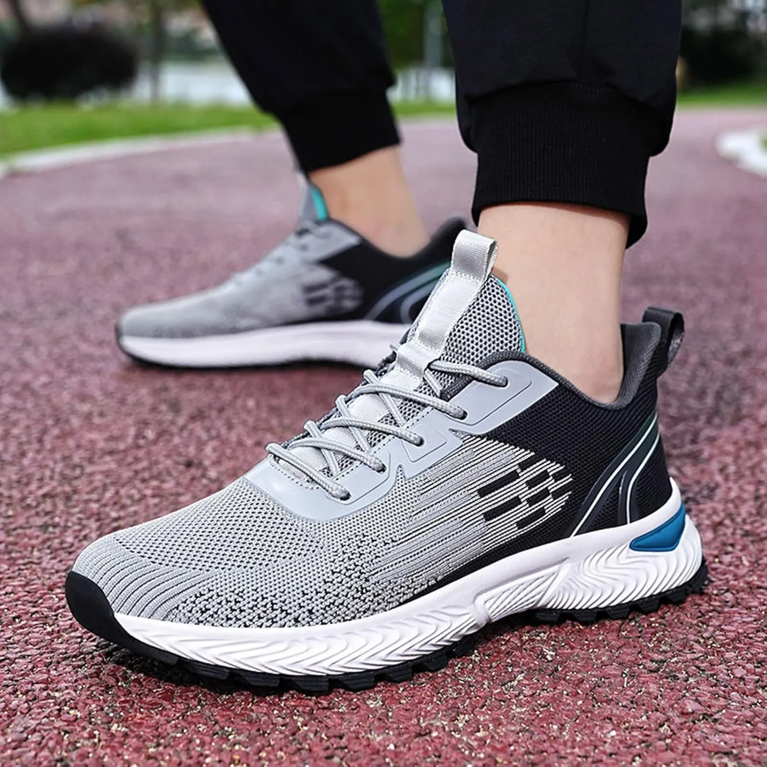 Men's Minimalist Barefoot Shoes Lace Up Lightweight Breathable Fashion Sneaker Men's Arch Support Insole Shoes