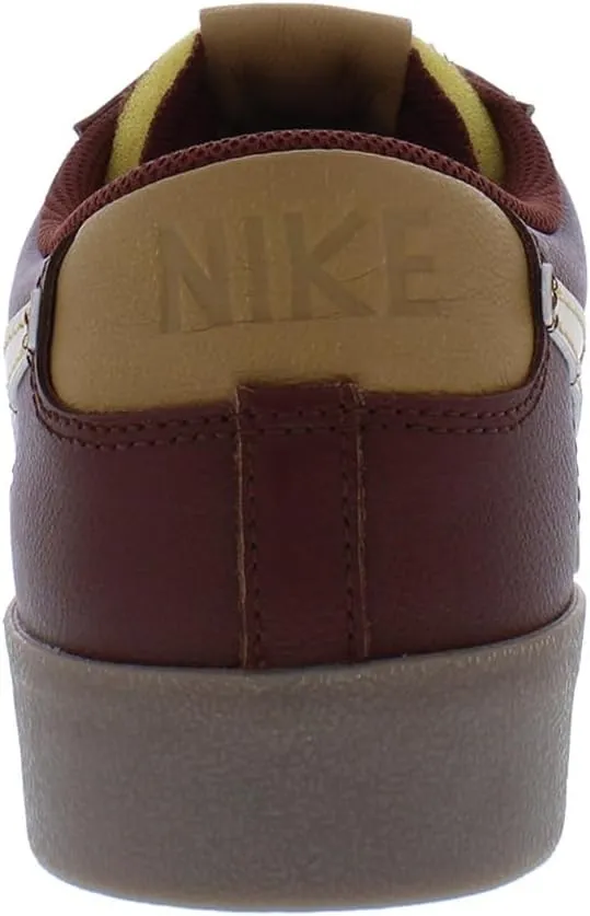 Nike Men's Classic Basketball Shoe