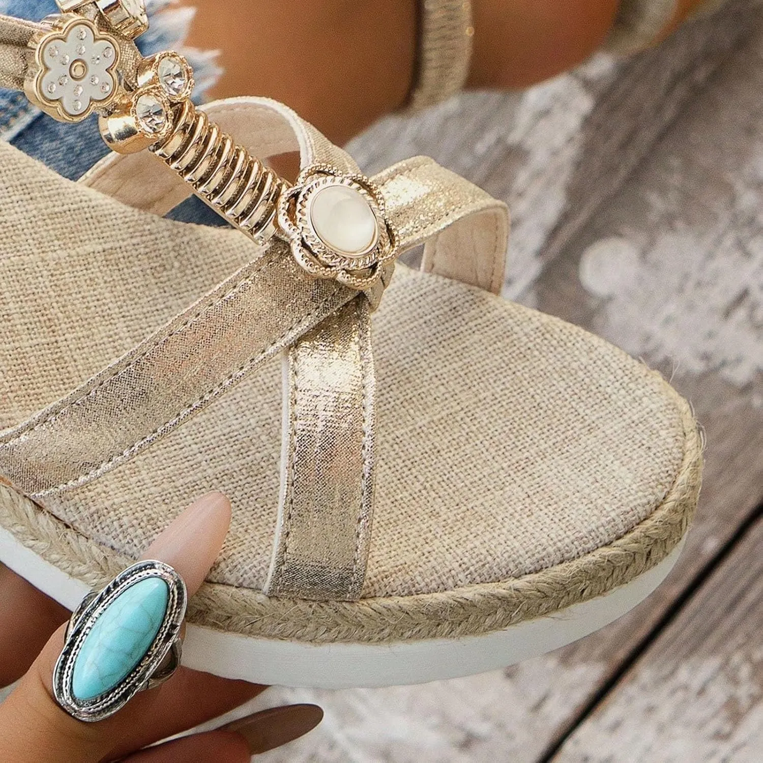 Summer Beach Sandals for Women 2025,Crystal Rhinestone Pearl Flat Sandals for Women Dressy Bling Sparkly Thong Sandals Comfortable T Strap Slip-On Shoes Casual Walking Sandals Strappy Sandals 