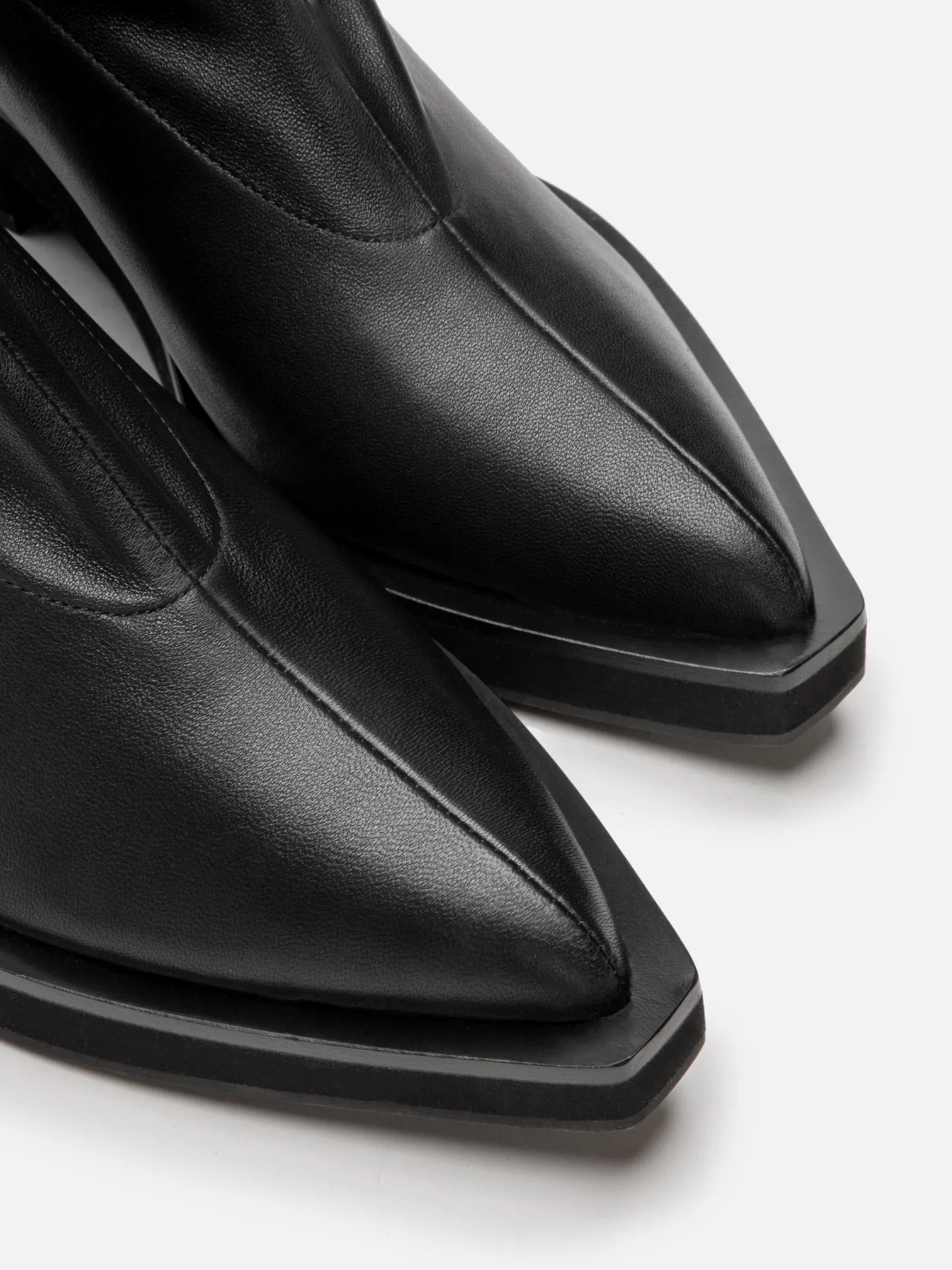 TENNY, black